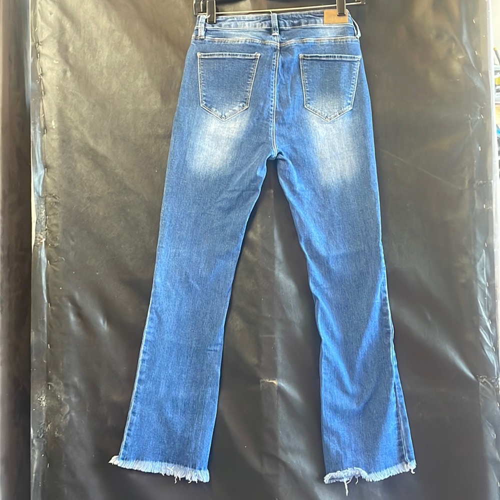 Ksmore High rise Straight Jeans! Size 5
